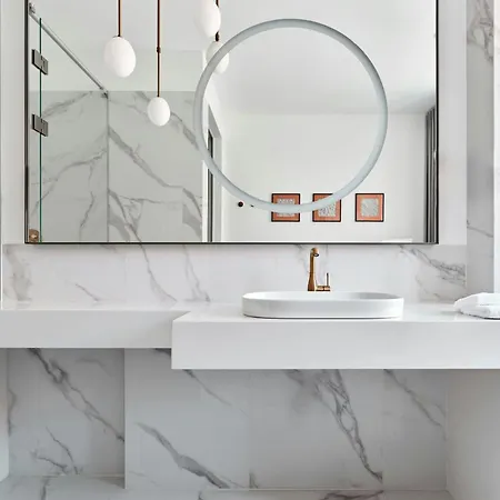 Hotel Verte, Warsaw, Autograph Collection