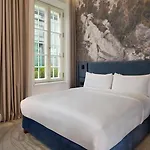 Hotel Verte, Warsaw, Autograph Collection