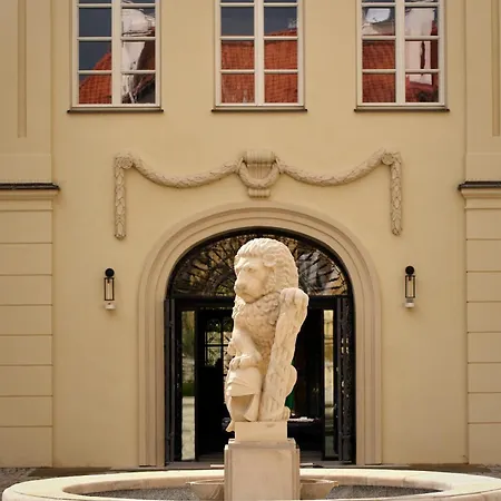 Verte, Warsaw, Autograph Collection Готель 5*