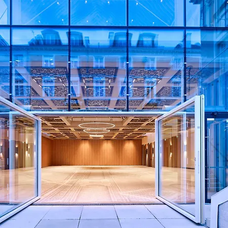 Hotel Verte, Warsaw, Autograph Collection