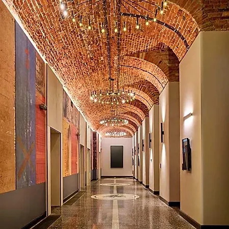 Verte, Warsaw, Autograph Collection 5*