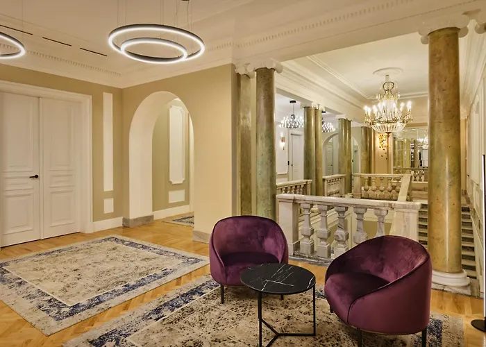 Verte, Warsaw, Autograph Collection