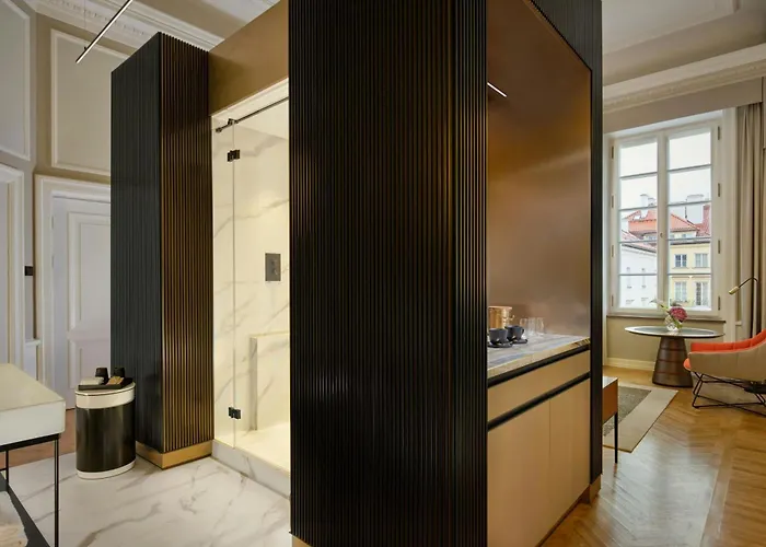 Verte, Warsaw, Autograph Collection 5*