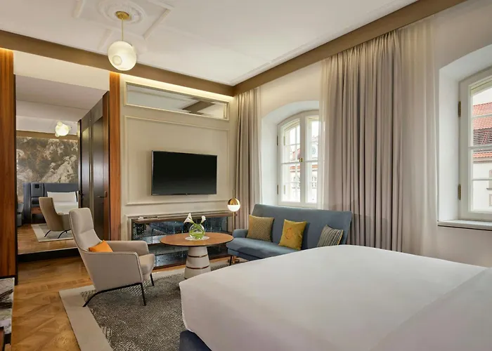 Hotel Verte, Warsaw, Autograph Collection 5*