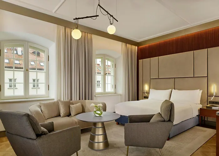 Verte, Warsaw, Autograph Collection 5*