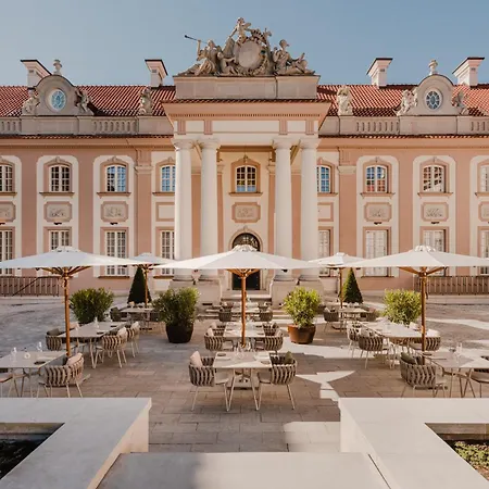 Отель Verte, Warsaw, Autograph Collection 5*