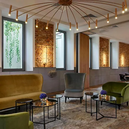 Verte, Warsaw, Autograph Collection 5* Varšava