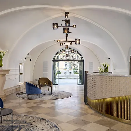 Verte, Warsaw, Autograph Collection Hotell